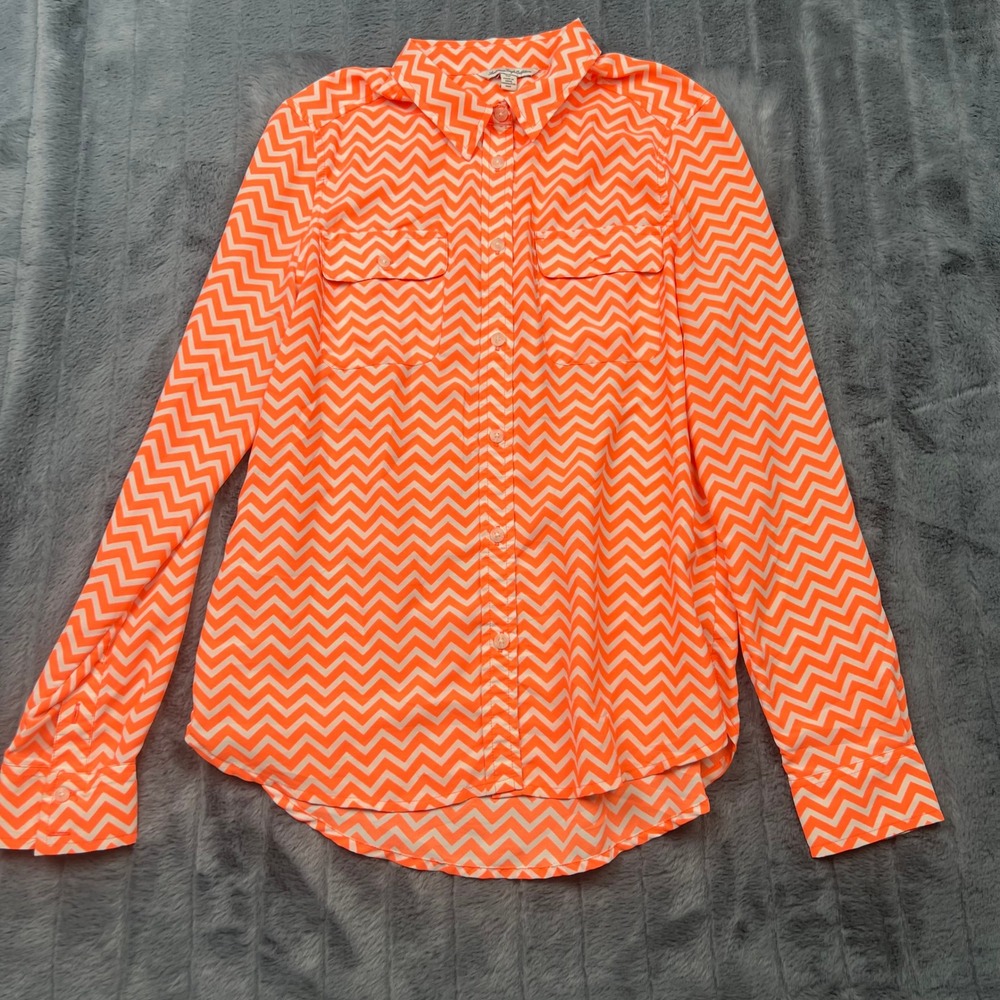 American Eagle Neon Orange Chevron Button Down Shirt Small Long Sleeve Pockets